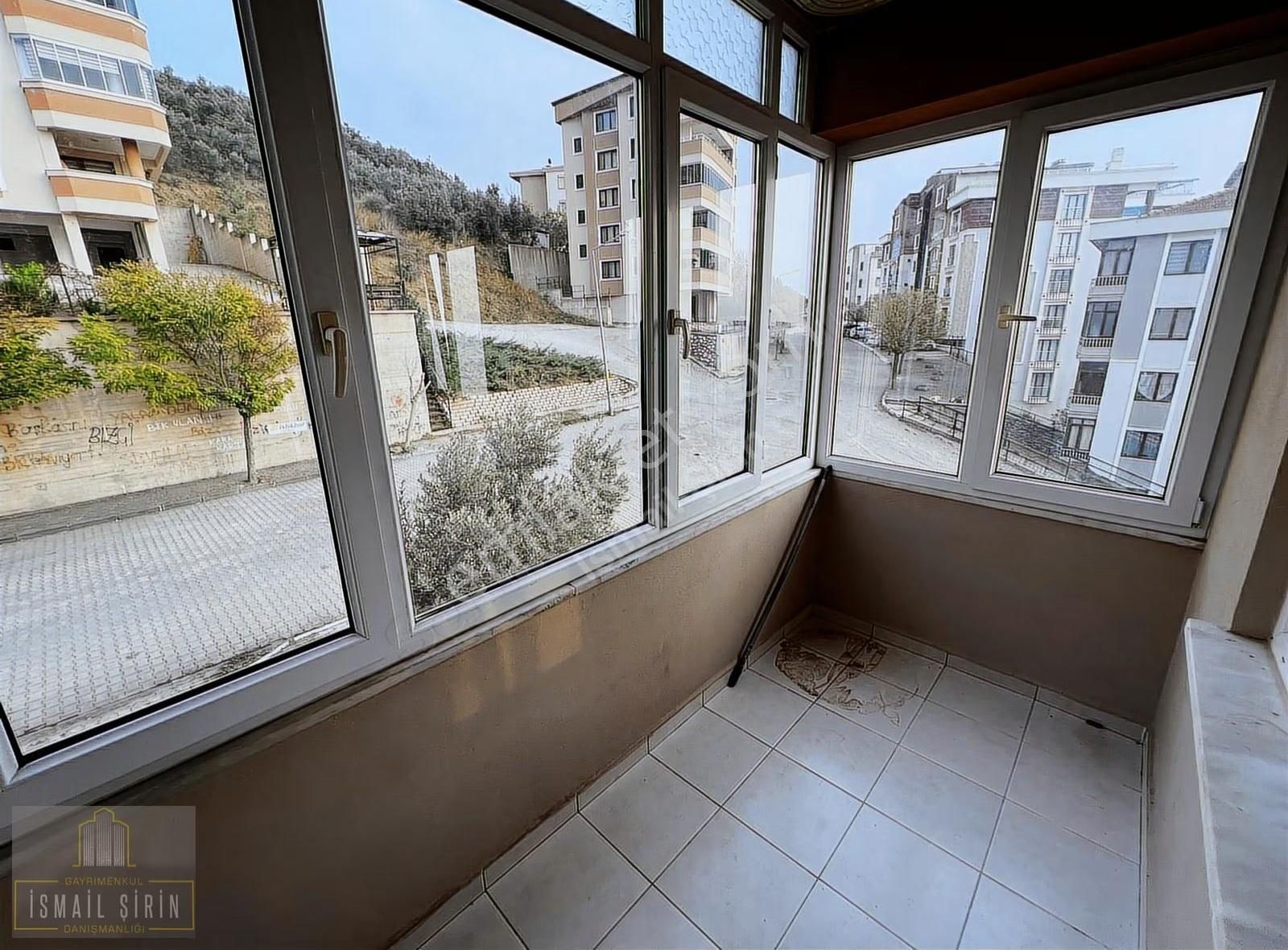 Şirinden Manastırda Deniz Manzaralı Masrafsız Ara Kat 3+1 Daire - Görsel 20