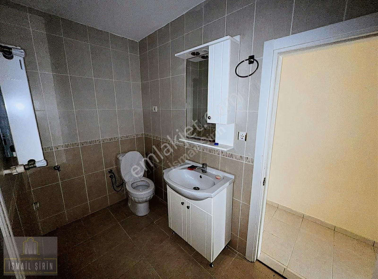 Şirinden Manastırda Deniz Manzaralı Masrafsız Ara Kat 3+1 Daire - Görsel 4