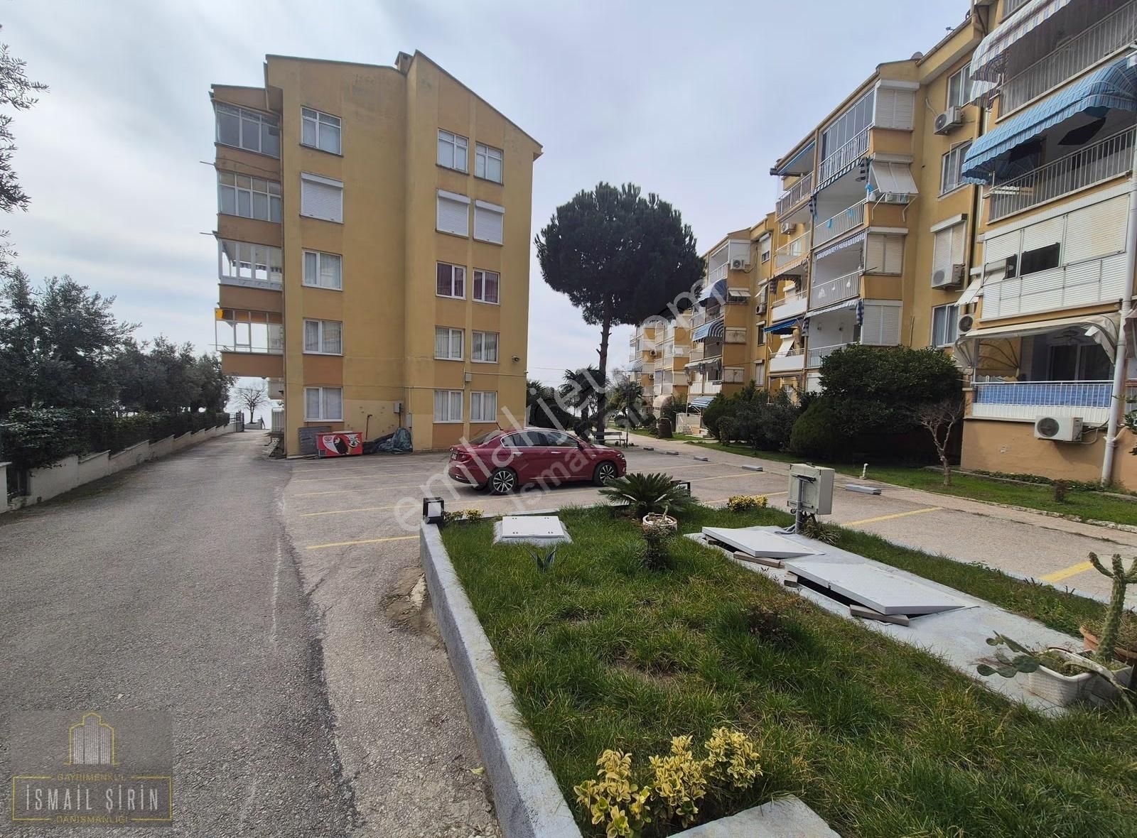 İsmailşirindn Narlı Yolu Üzeri Denize Sıfır Sitede Ara Kat Daire - Görsel 25