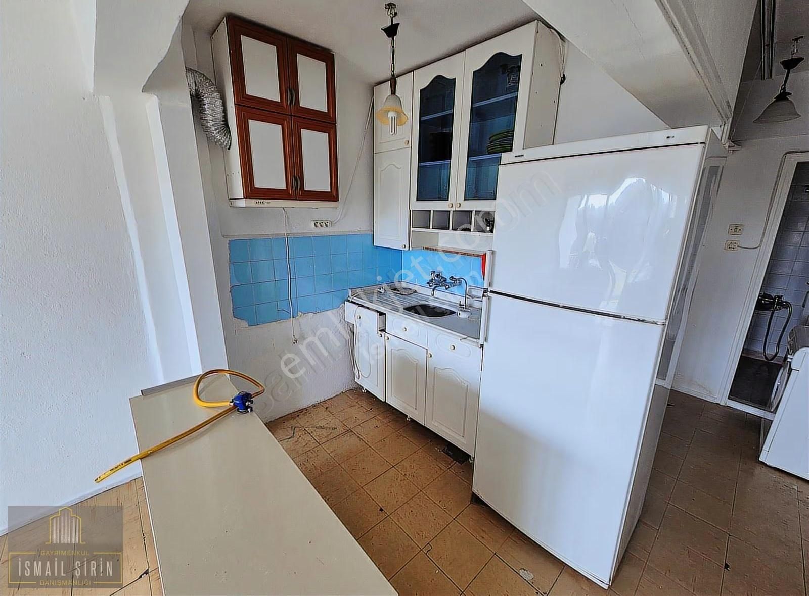 İsmailşirindn Narlı Yolu Üzeri Denize Sıfır Sitede Ara Kat Daire - Görsel 28