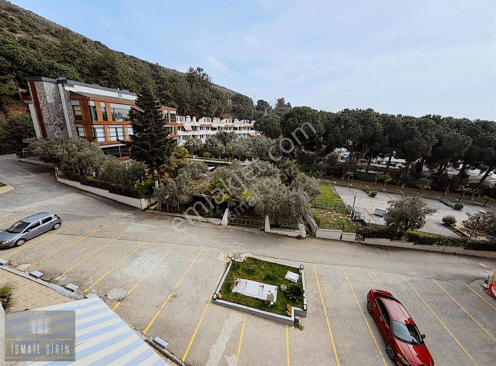 İsmailşirindn Narlı Yolu Üzeri Denize Sıfır Sitede Ara Kat Daire - Görsel 4