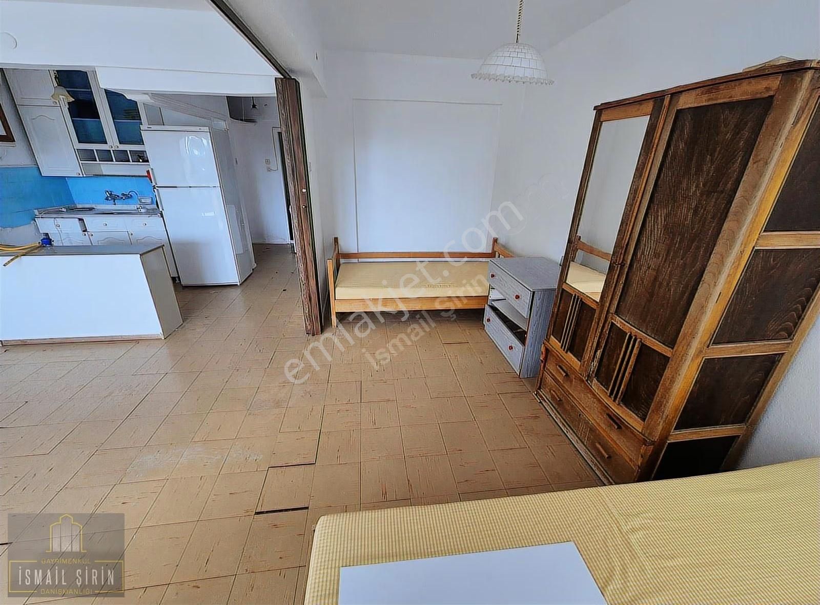 İsmailşirindn Narlı Yolu Üzeri Denize Sıfır Sitede Ara Kat Daire - Görsel 6