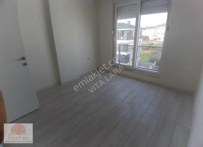 Yeniköy Mahallesinde Satılık Katta 3+1 Daire - Görsel 14