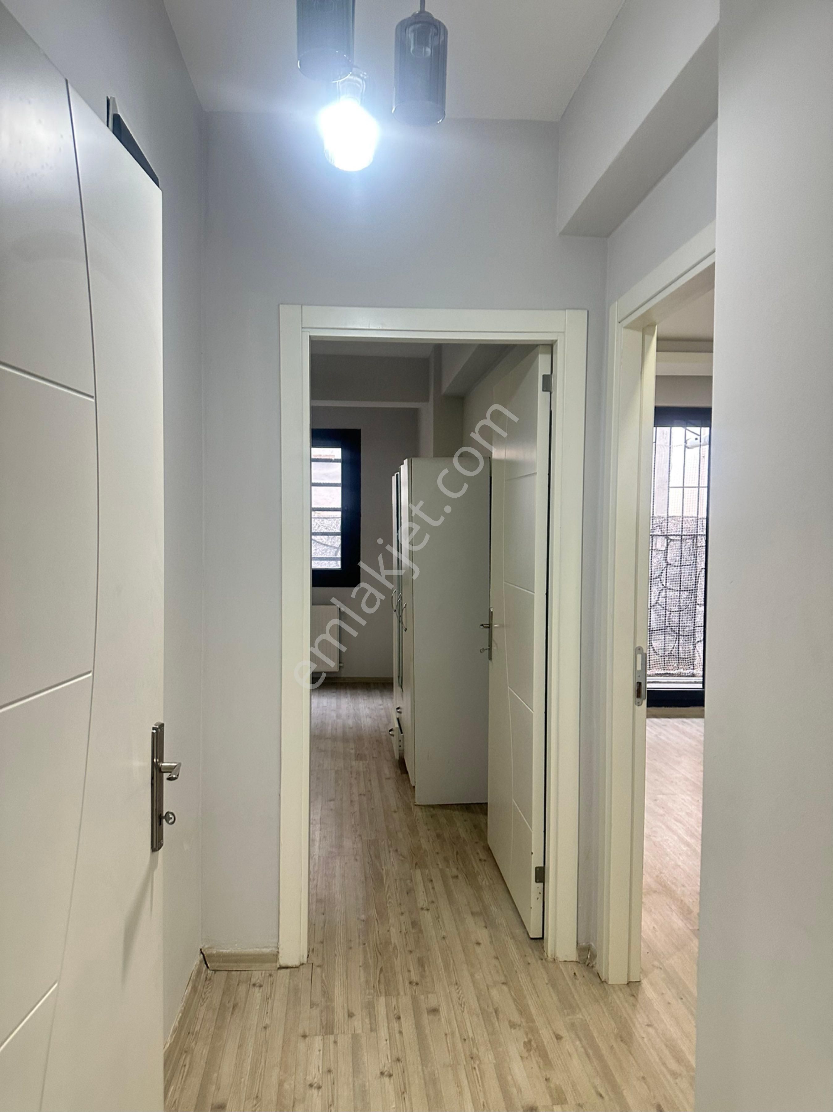 Bayraklı Osmangazi Dogalgazlı Kiralık 1+1 Daire - Görsel 15