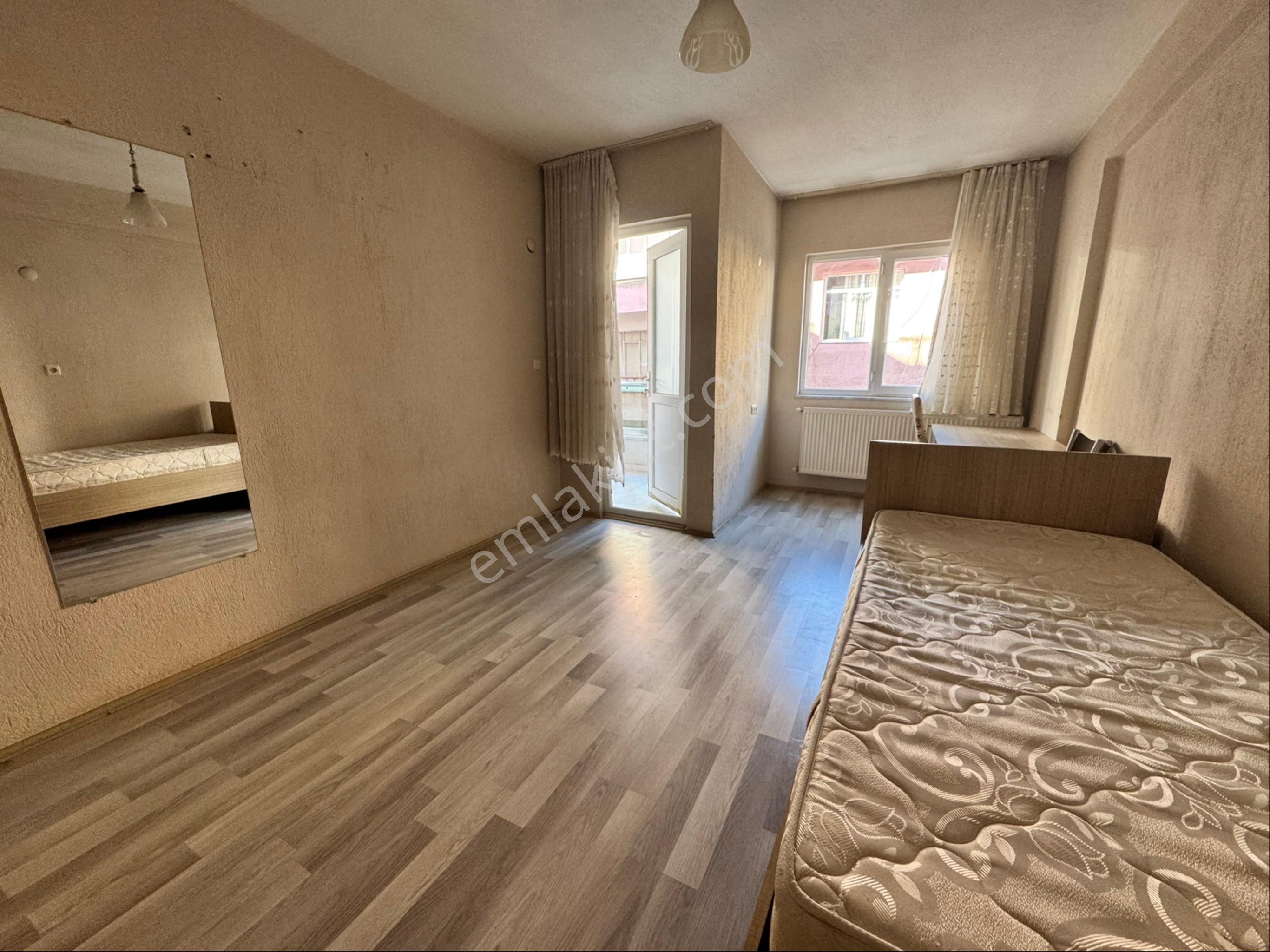 Turan Mahallesinde Eşyalı Doğalgazlı Kiralık Daire - Görsel 2