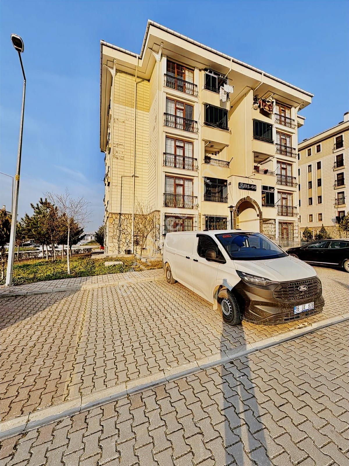 Emekli Tokide 2+1 Eşyasız Ayrı Mutfaklı Fırsat Satılık Daire - Görsel 10