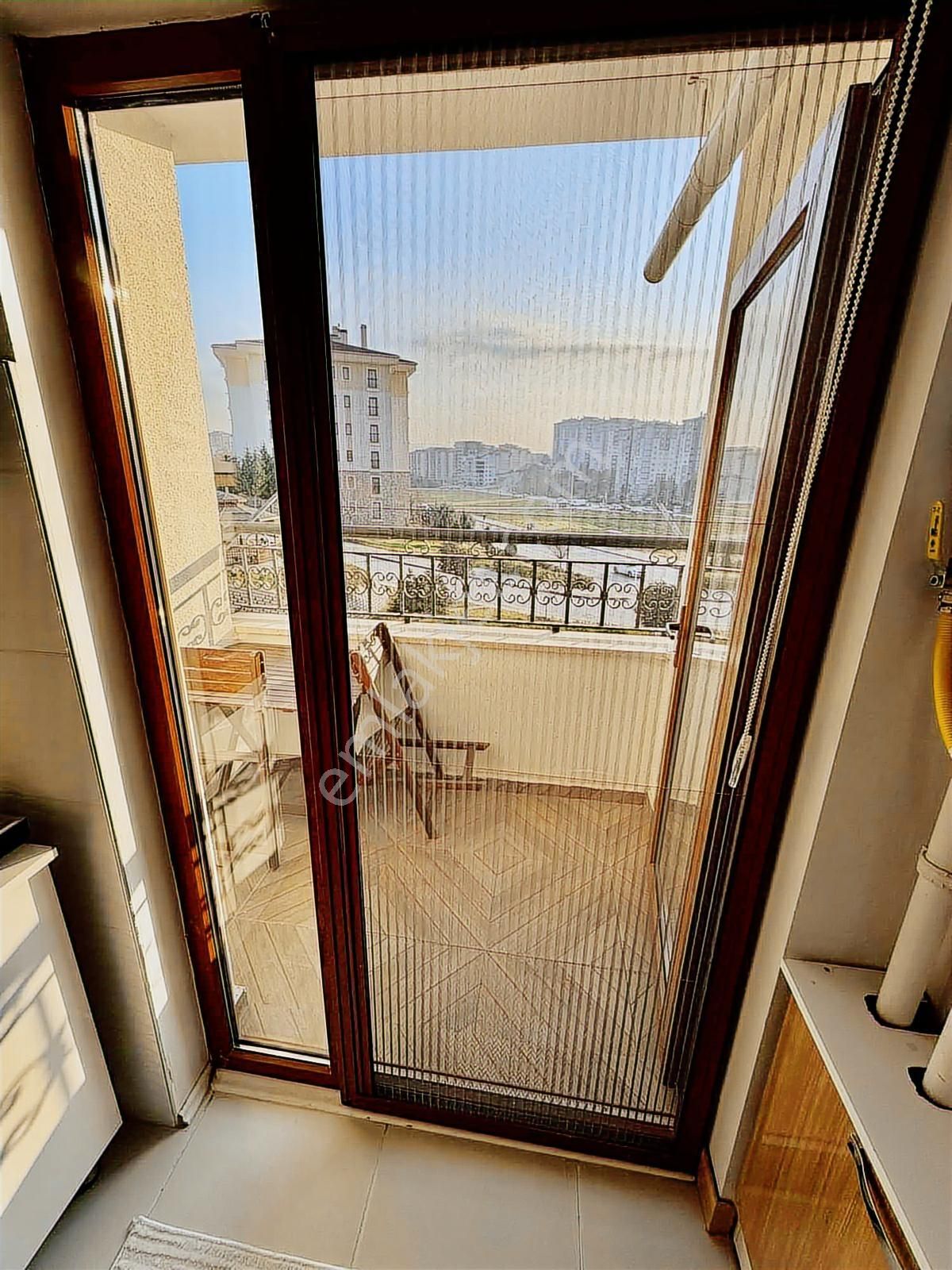 Emekli Tokide 2+1 Eşyasız Ayrı Mutfaklı Fırsat Satılık Daire - Görsel 33