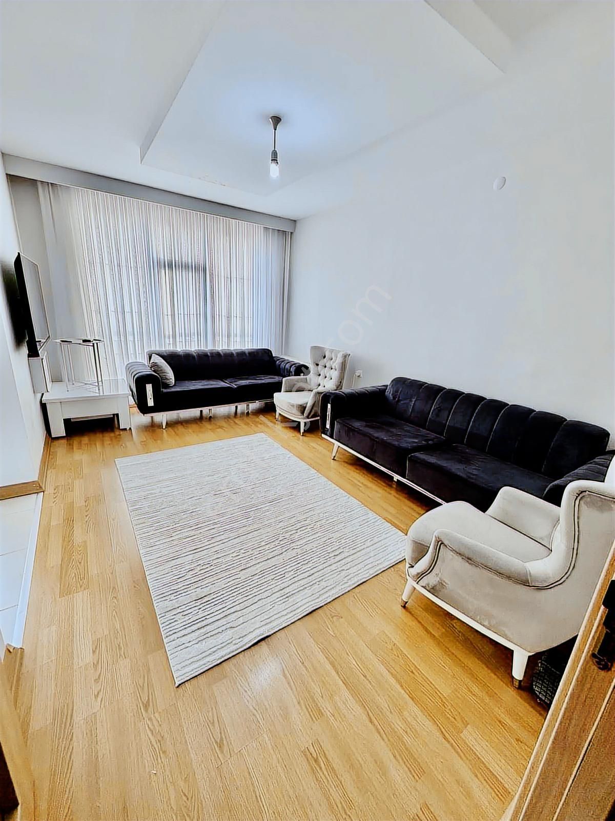 Emekli Tokide 2+1 Eşyasız Ayrı Mutfaklı Fırsat Satılık Daire