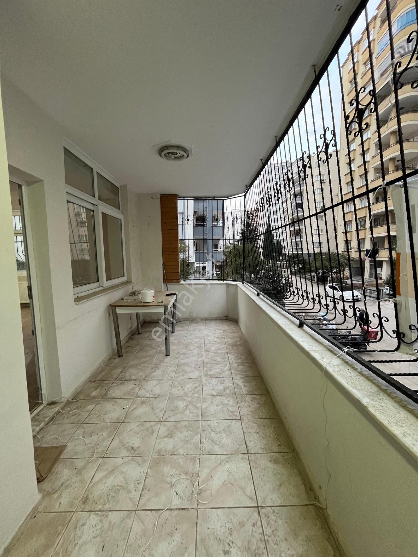 3+1 Güzelyalı 10-1katı Dgaz Kap.mutfak G.odası Geniş Kgb Cephe 185m2 Araç Takas Olur Hasarsız - Görsel 26