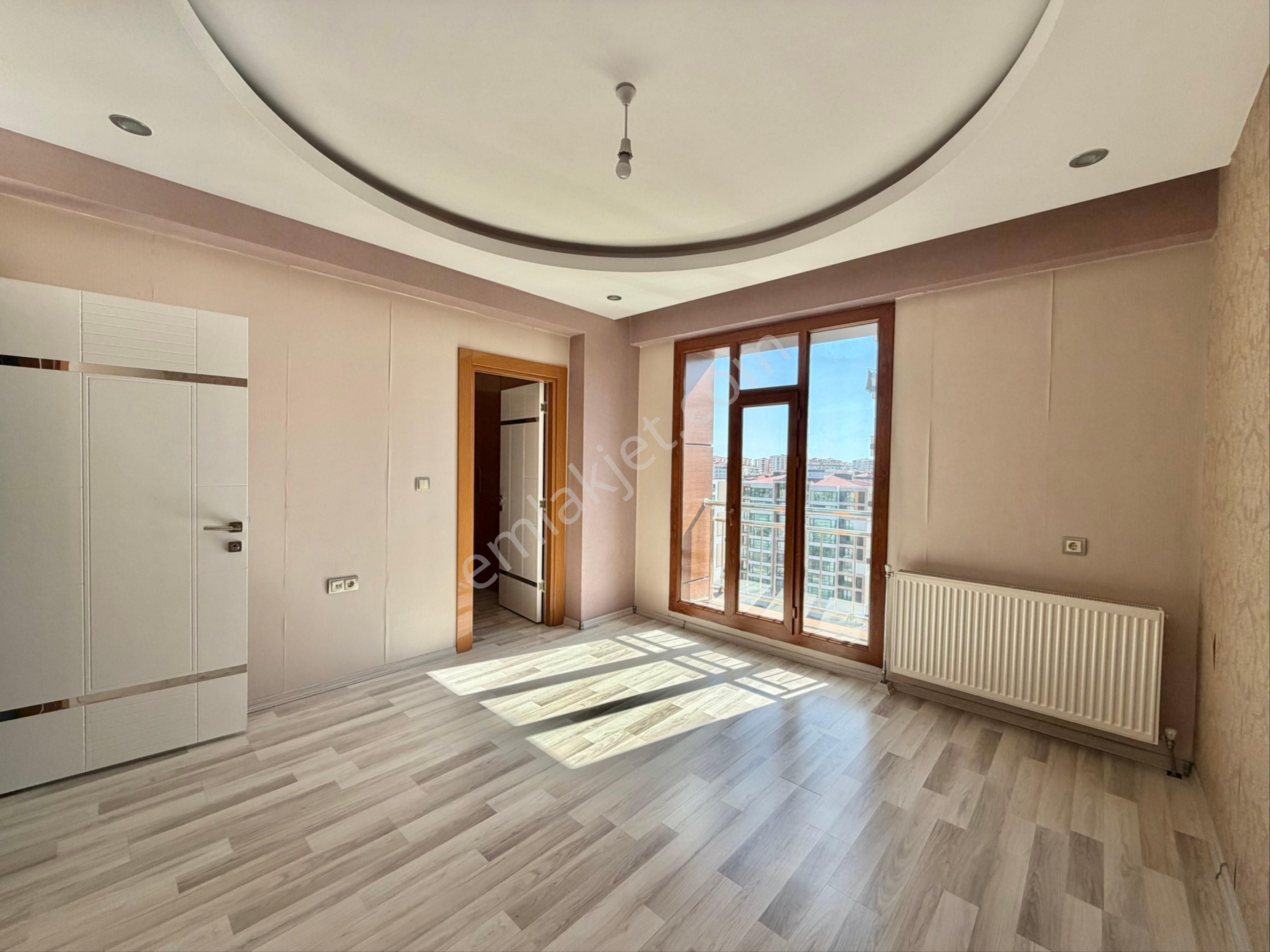 Lunapark Kavşağında Ultra Lüx Tertemiz Acil Fırsat Satılık Daire - Görsel 14