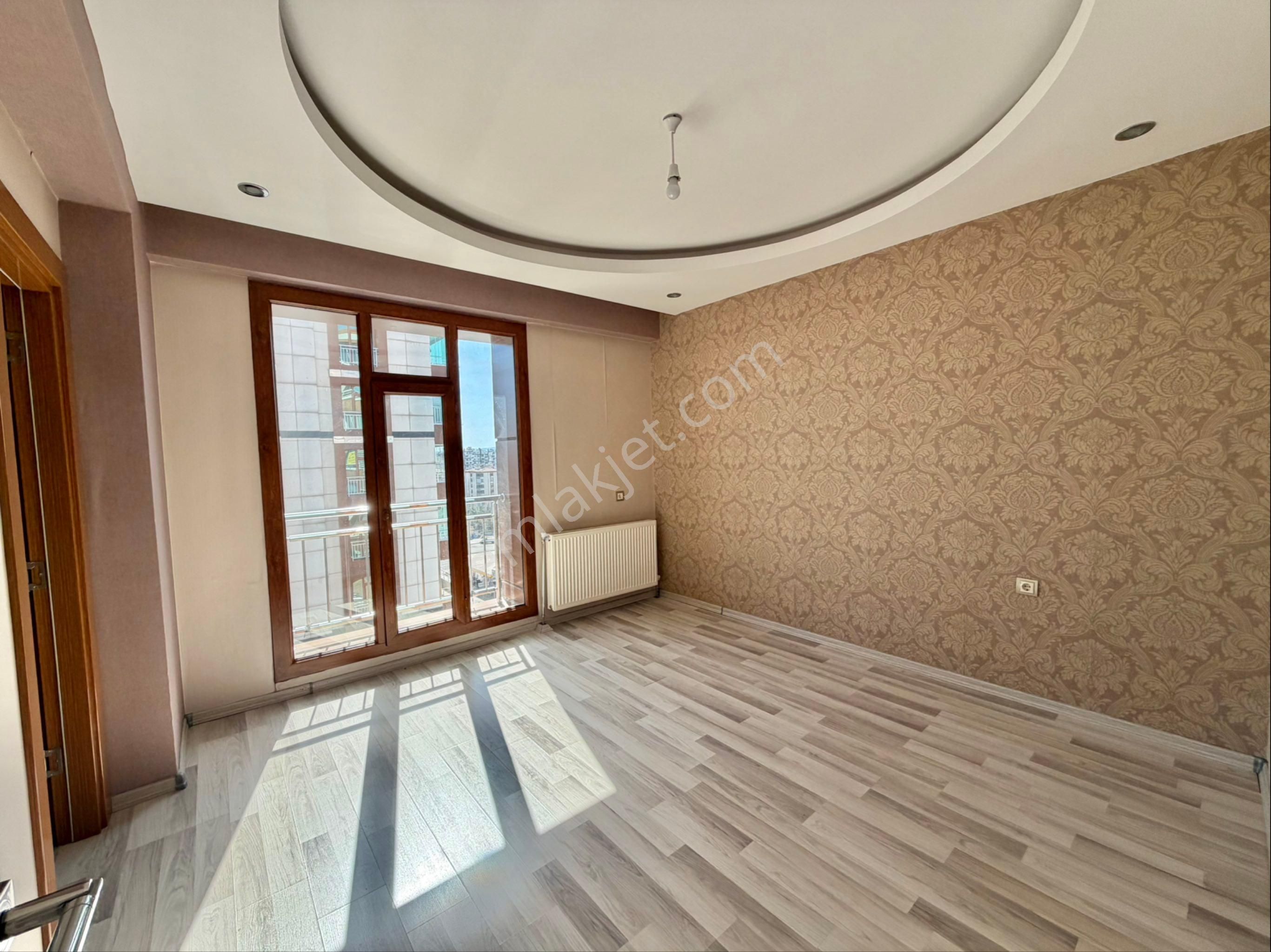 Lunapark Kavşağında Ultra Lüx Tertemiz Acil Fırsat Satılık Daire - Görsel 13