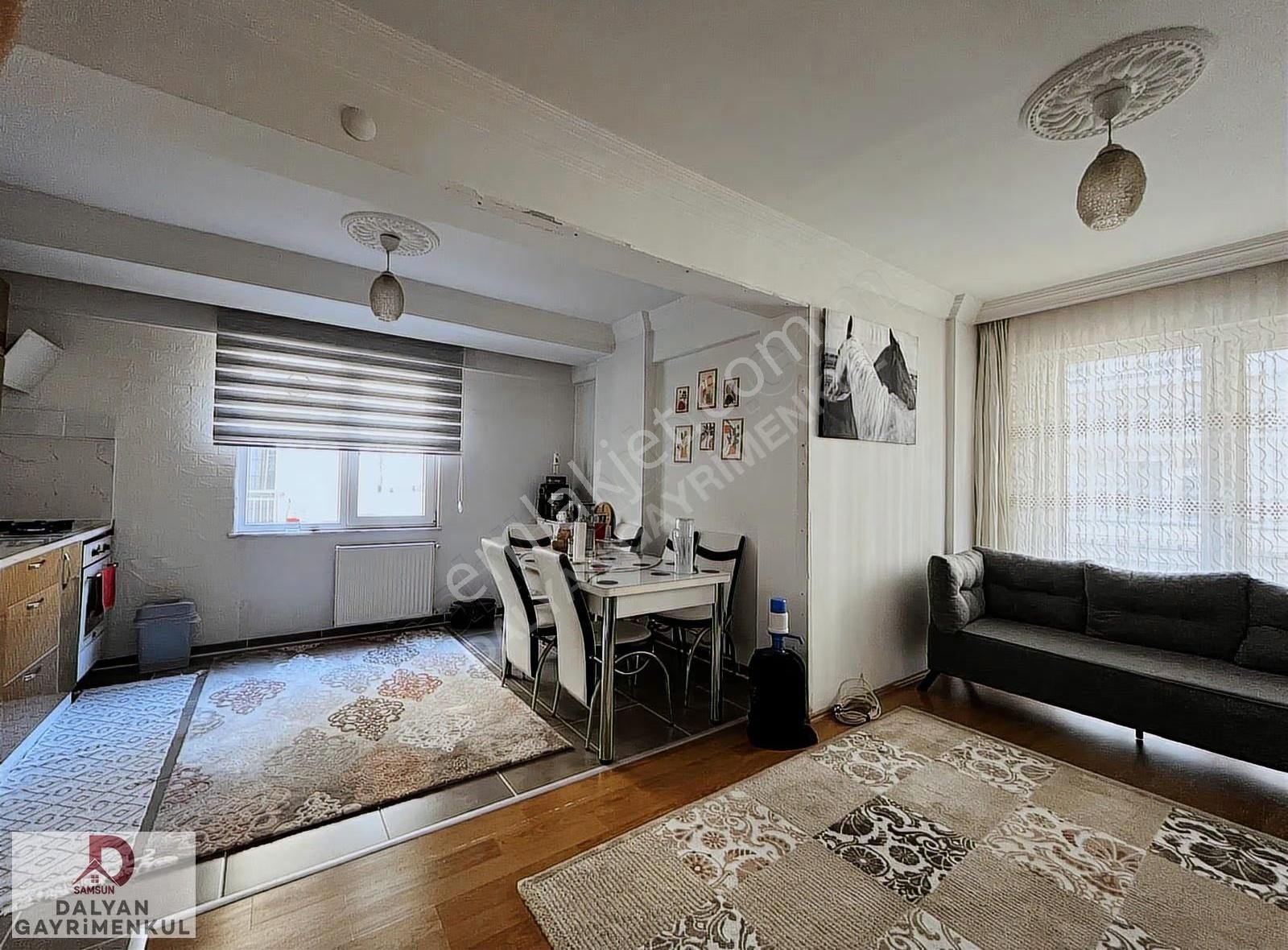 İlkadım Kıranda Harika Konumda Fırsat Satılık 2+1 - Görsel 15