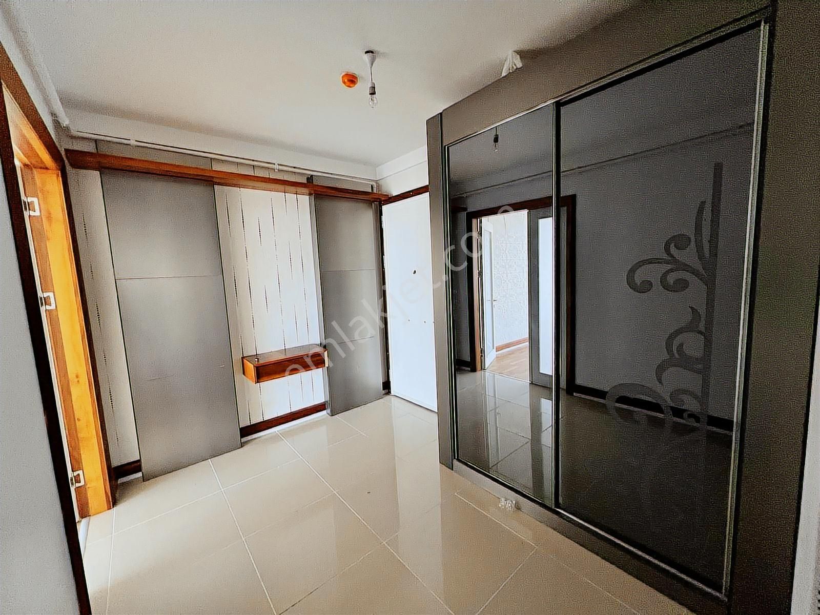 Emlaklar Imperıalland Sitesinde Havuz Cephe 3+1 Kiralık Daire - Görsel 15