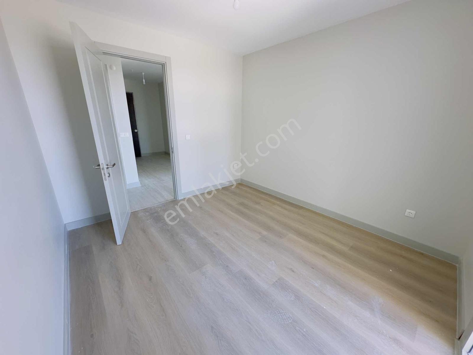 Megapol İzmir Deniz Manzaralı Brüt 205 M2 Kiralık Rezidans - Görsel 5