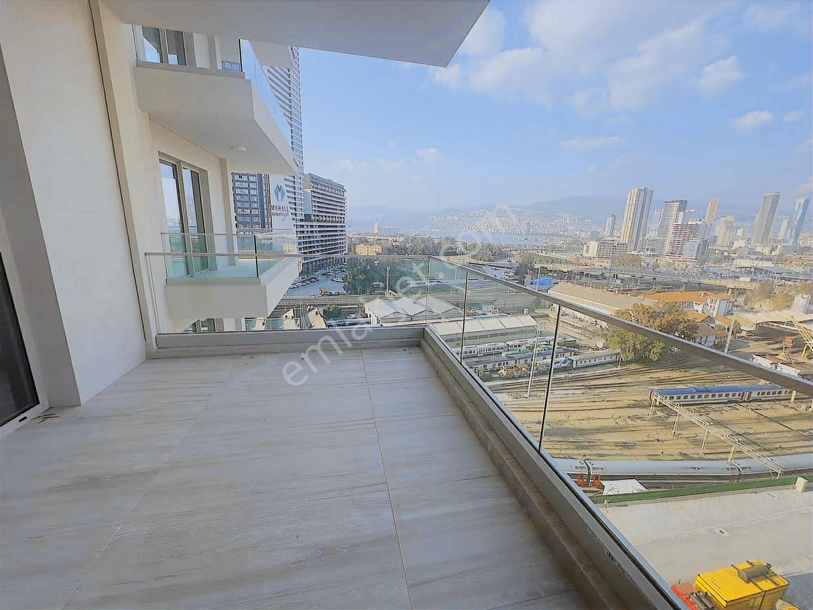 Megapol İzmir Deniz Manzaralı Brüt 205 M2 Kiralık Rezidans - Görsel 12