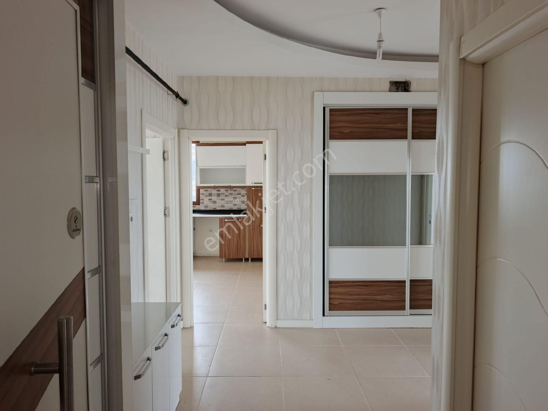 Kiralık 3+1 Bağcılar Millet Bahçesi Civarı - Görsel 7