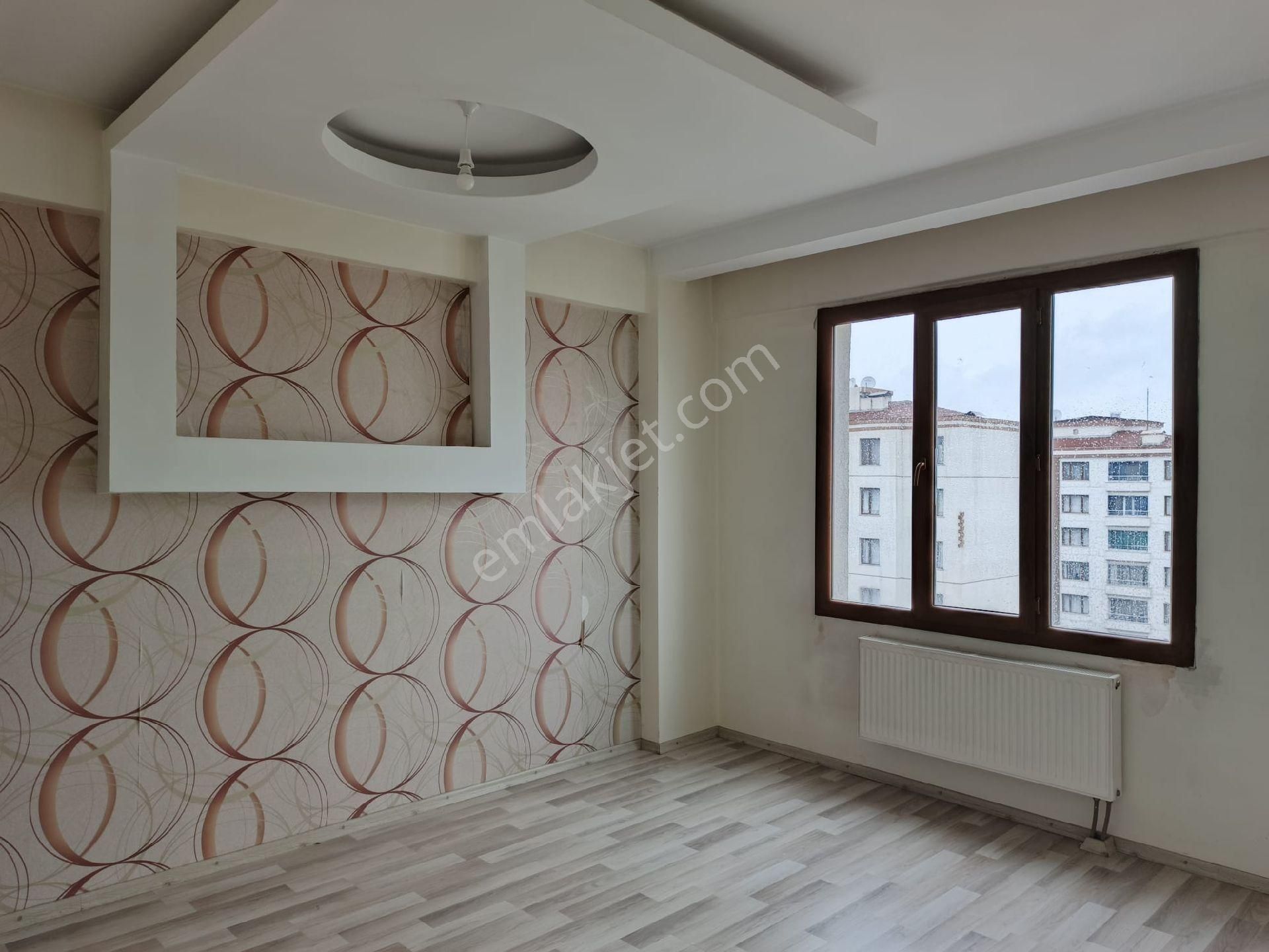Kiralık 3+1 Bağcılar Millet Bahçesi Civarı - Görsel 8