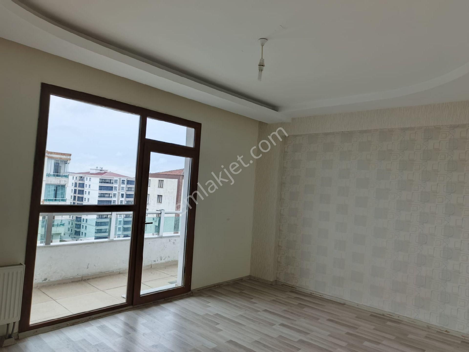 Kiralık 3+1 Bağcılar Millet Bahçesi Civarı - Görsel 18