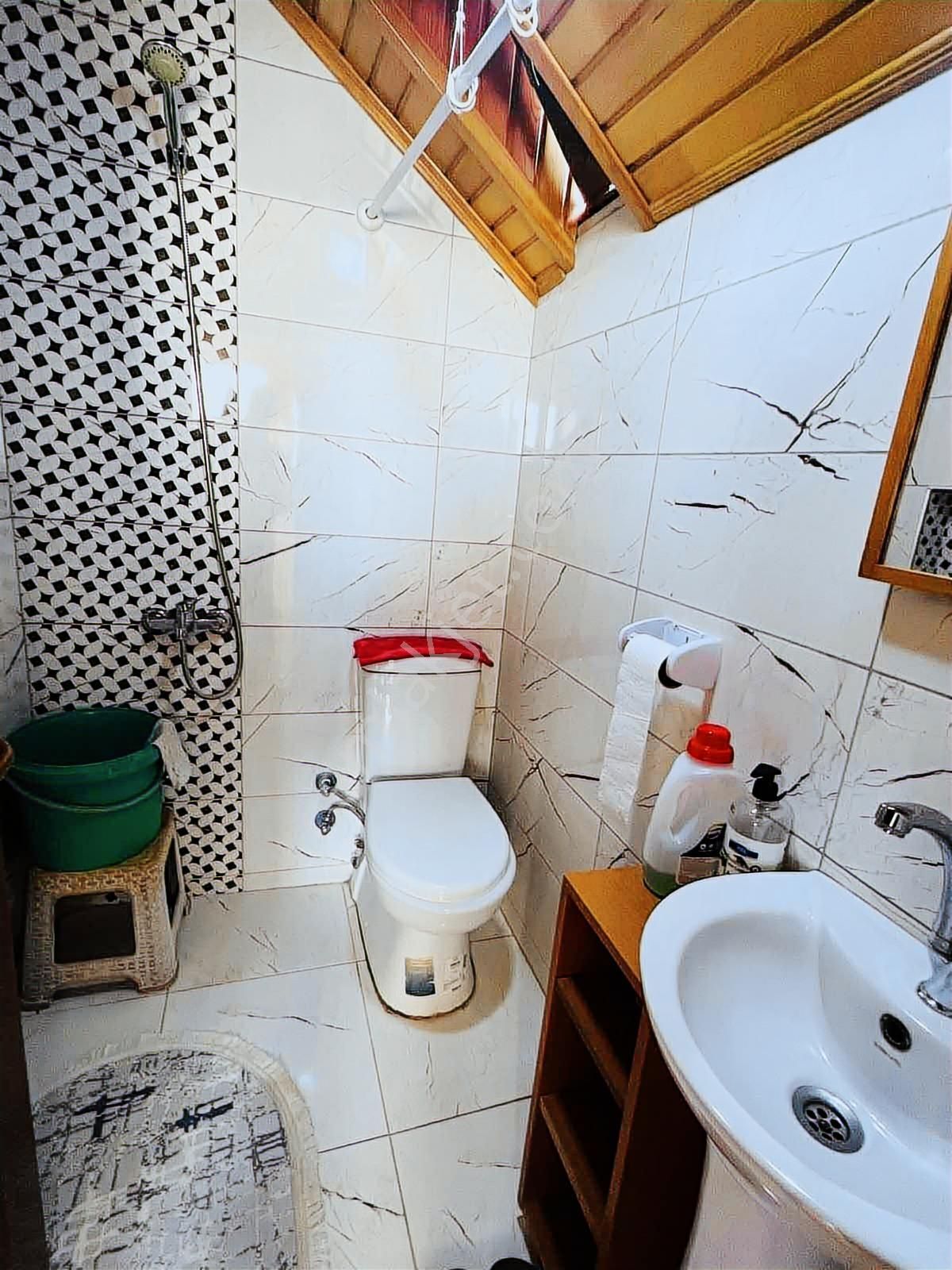 Sancaktepe Safa Mah.caddeye Yürüme Mesafesi 3+1 Üst Dubleks - Görsel 9