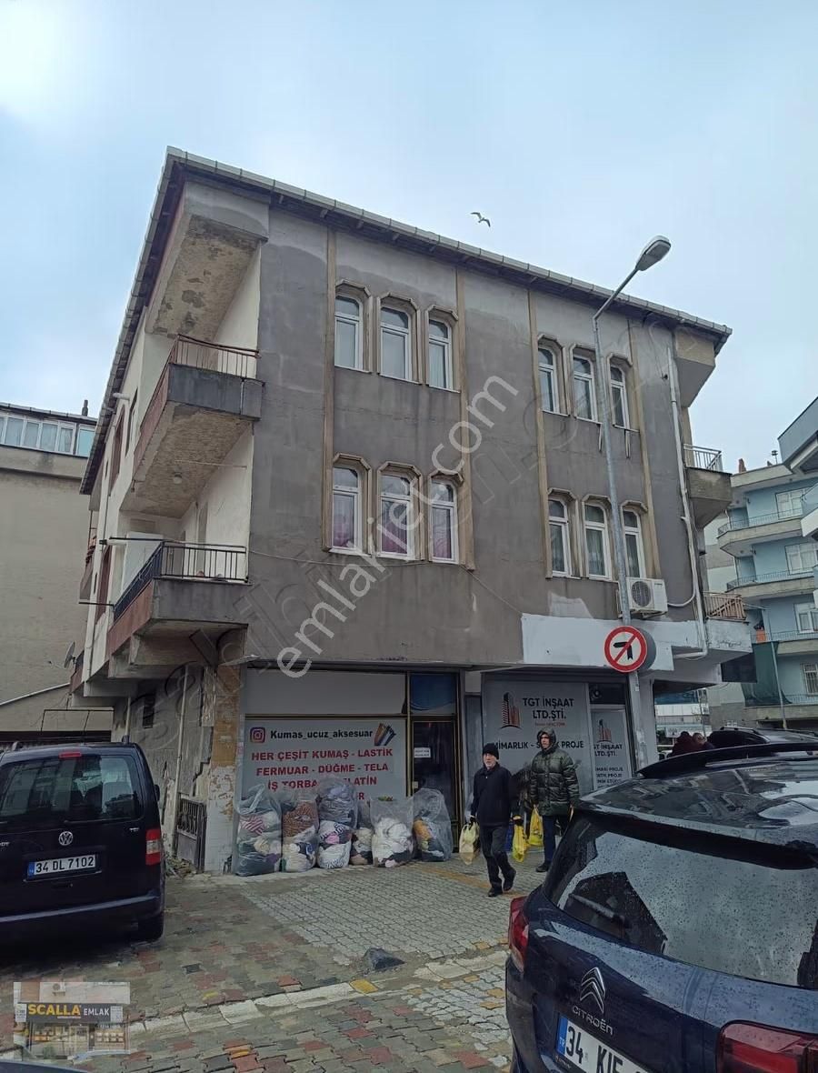 Yenimahalle De Satılık Dükkan %60 Hisse Arsa 352 M2