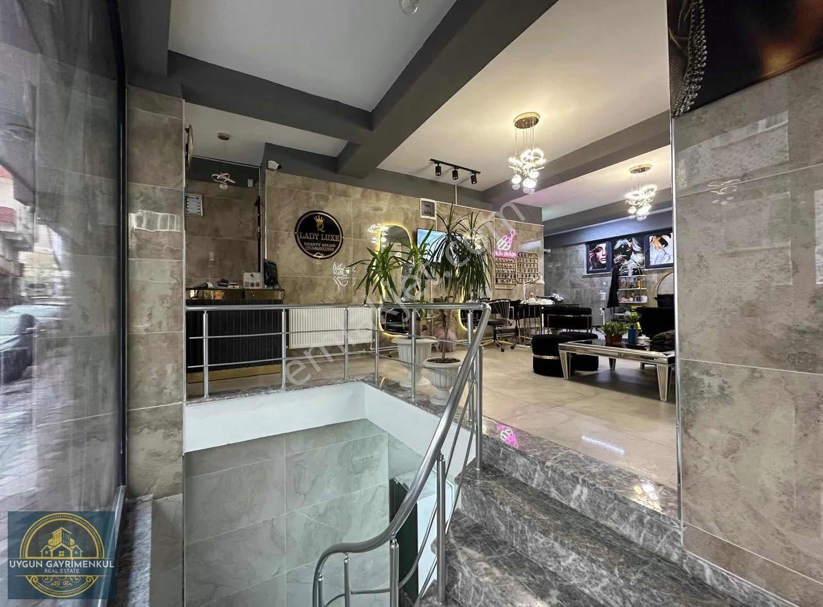 -uygun Gayrimenkulden - Yeni Binada 2 Katlı 160m2 İş Yeri