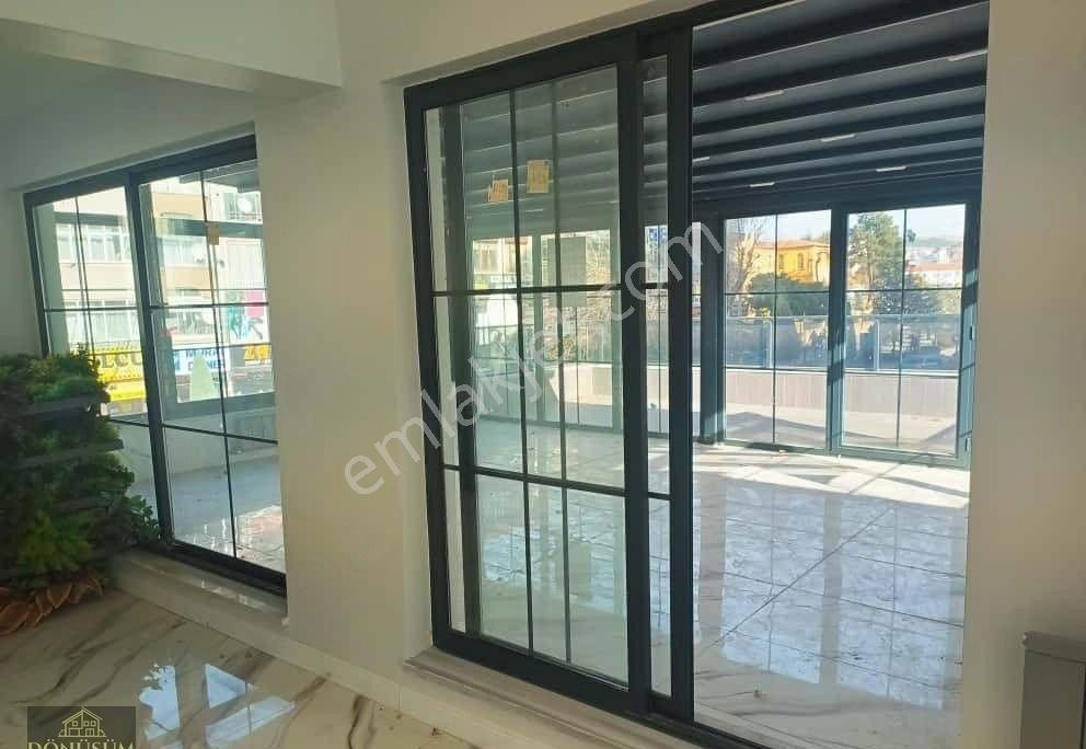 Dönüşüm Emlak'tan Lise Caddesinde Geniş, Lüks Yapılı, Masrafsız Ofis - Görsel 8