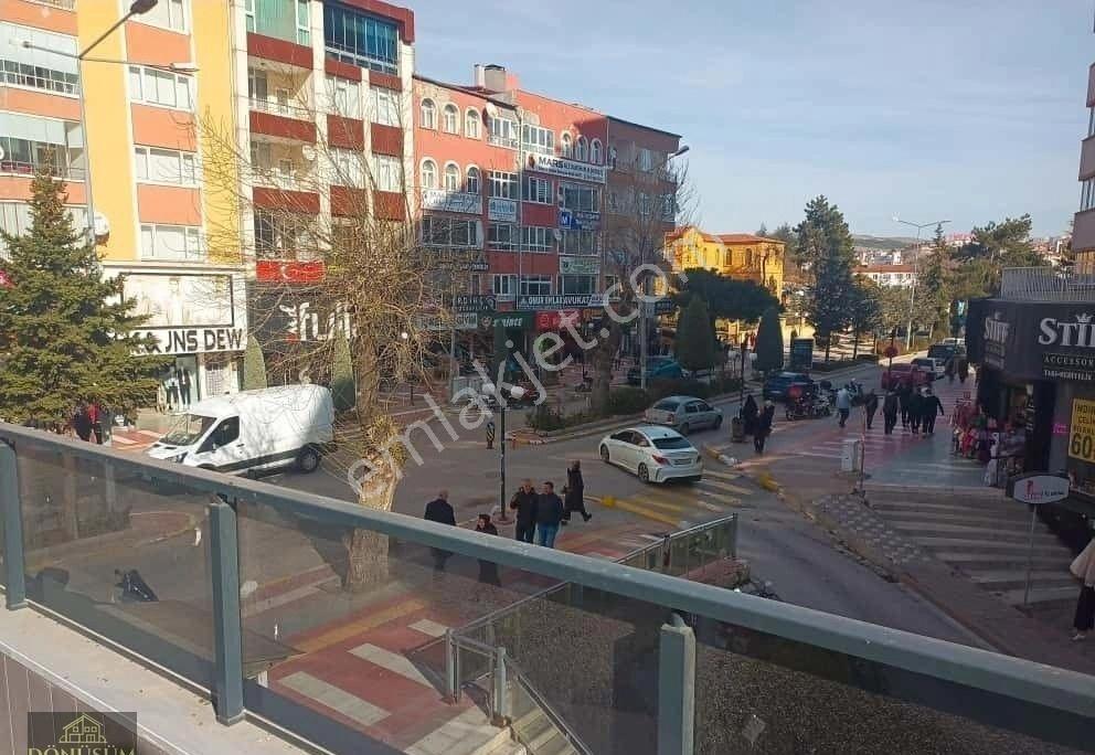 Dönüşüm Emlak'tan Lise Caddesinde Geniş, Lüks Yapılı, Masrafsız Ofis - Görsel 30