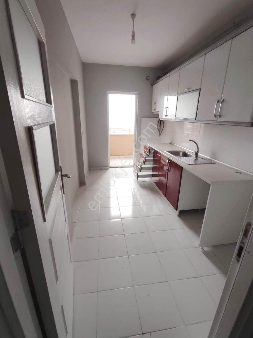 Sahibinden Boş Oturuma Hazır Kapalı Mutfak Metro-iett Durğı Yanı - Görsel 4