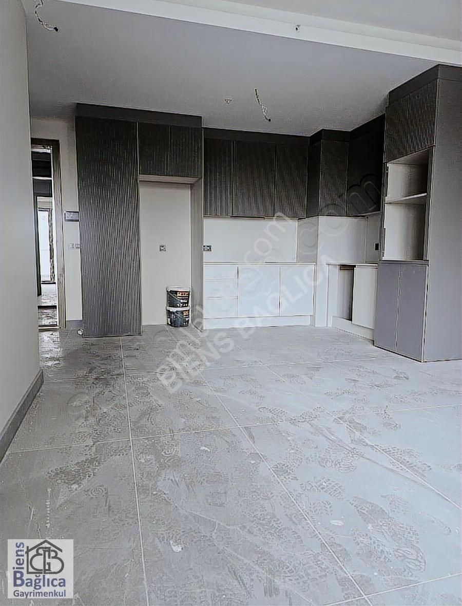 Konutkent Kavşağında Rezidans Site Dairesinde Kiralık Daireler