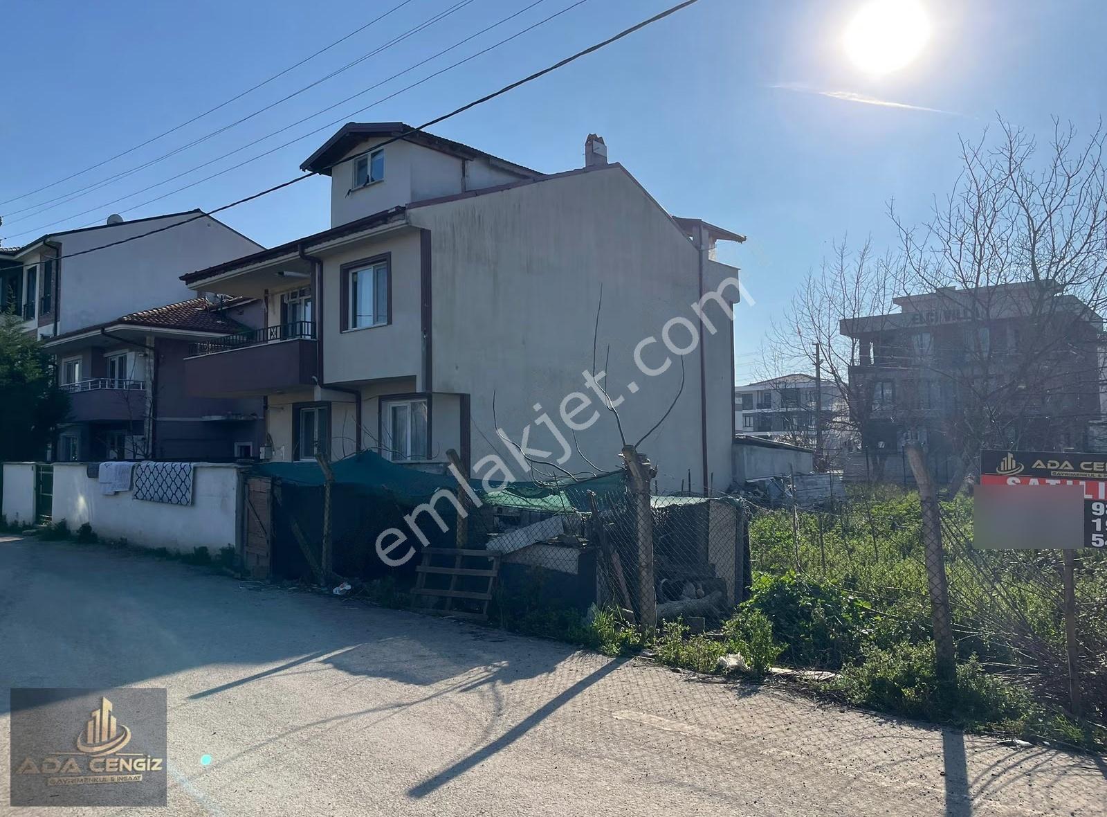 Serdivanda İkiz Villa Yapımına Uygun 389 M2 Köşe Parsel - Görsel 7