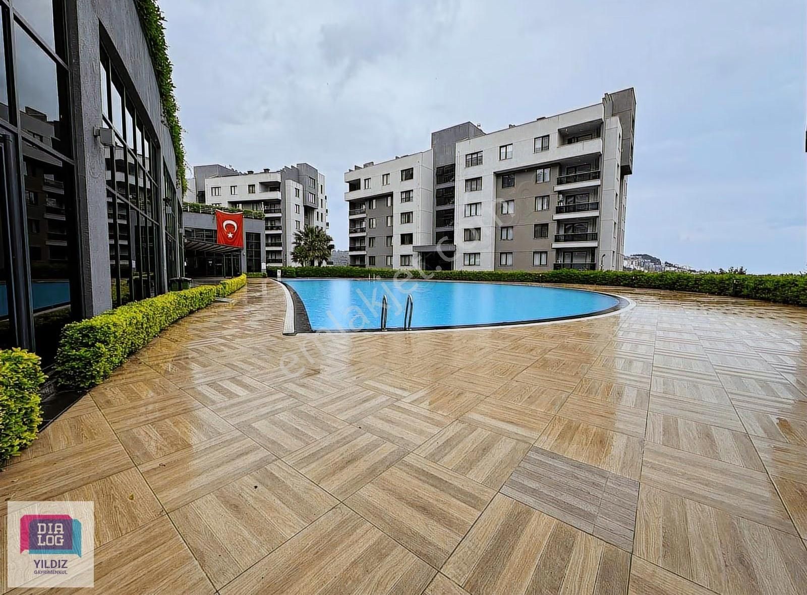 Dialog Yıldız / Denizkabuğu Evleri Ön Cephe 4+1 Satılık Daire