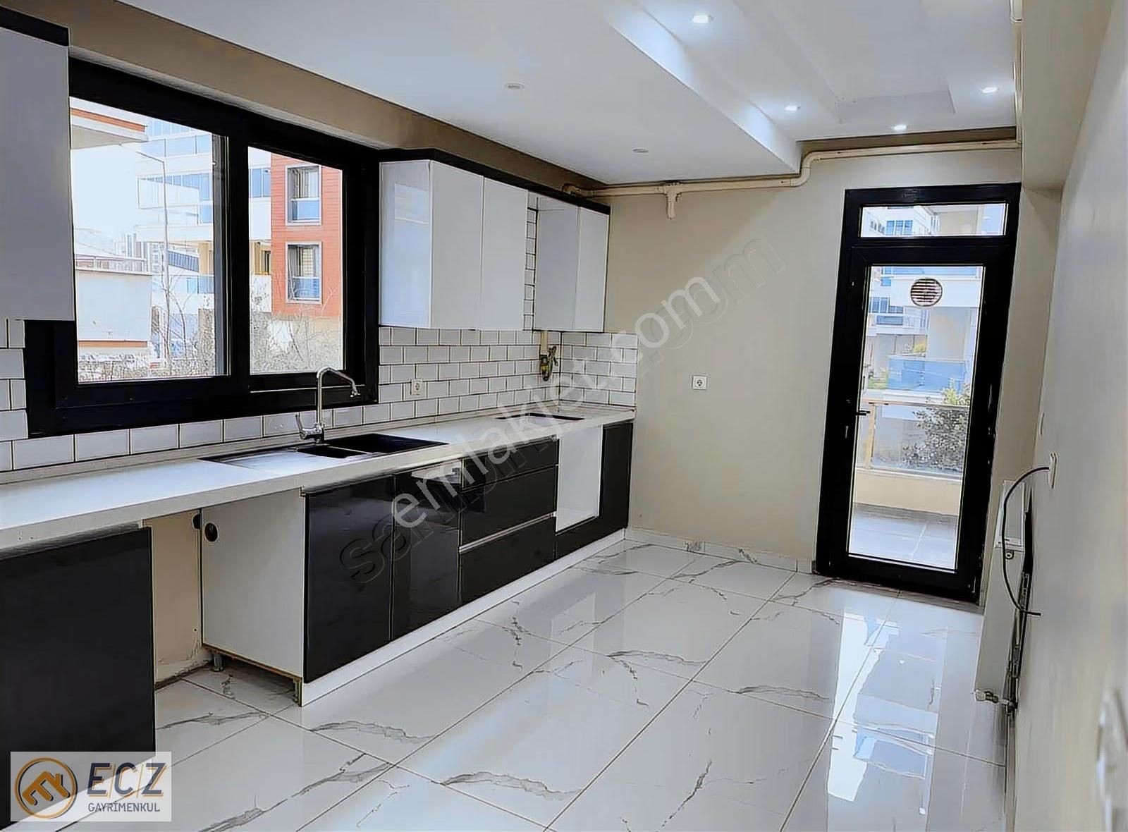 Ecz Gayrimenkul Den Satılık 3+1 Sıfır Lüx Daire Kurtuluş Mah - Görsel 33