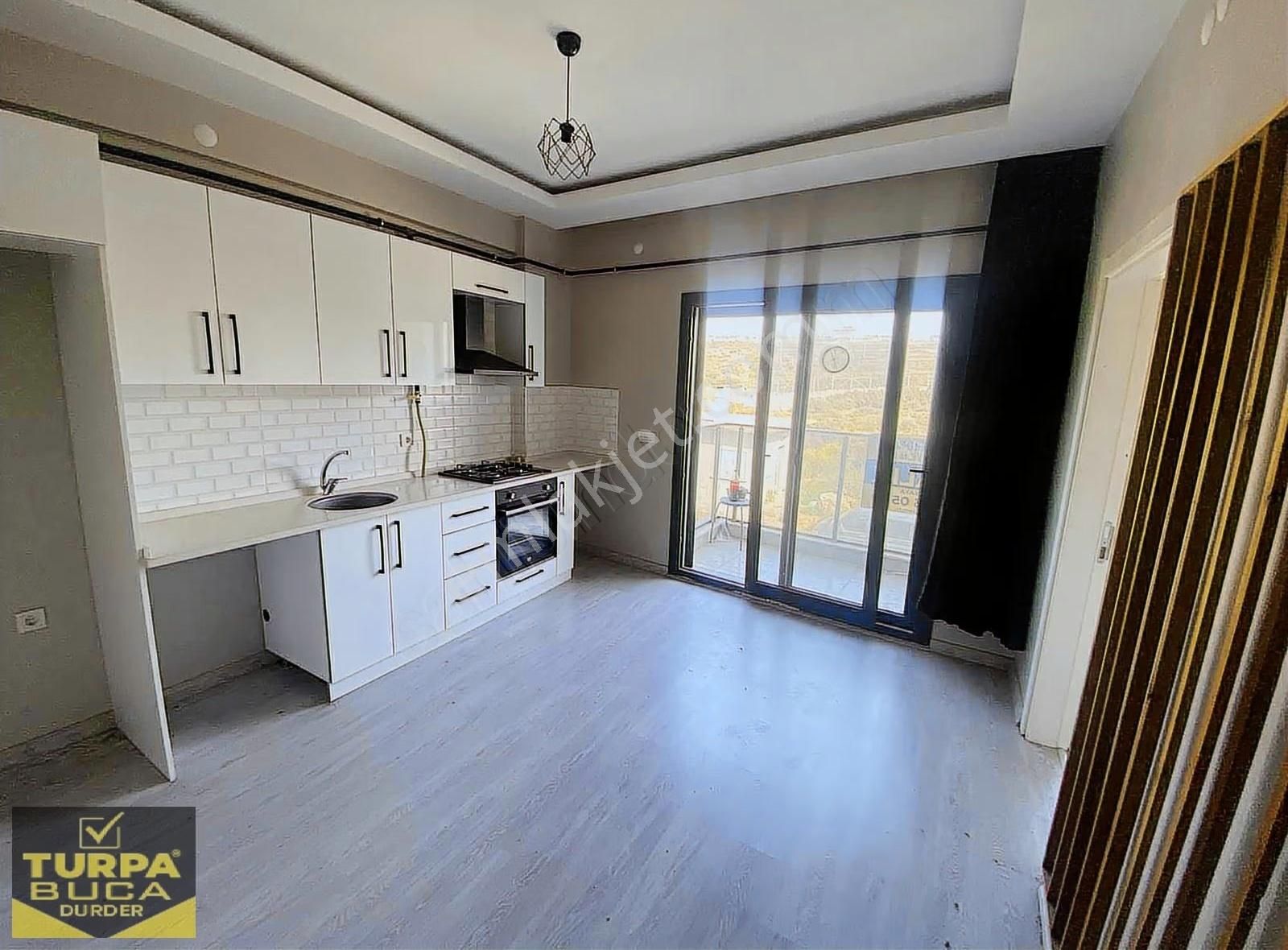 Şirinkapı' Da 1+1 Yerden Isıtmalı, Asansörlü Balkonlu Daire - Görsel 9