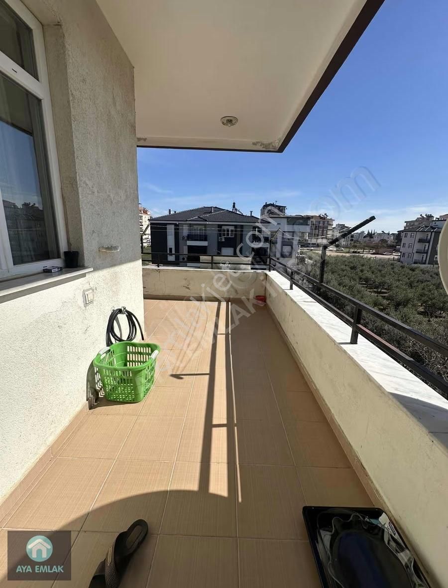 Yeniköyde 3+1 Arakat Asansörlü Satılık Daire - Görsel 2