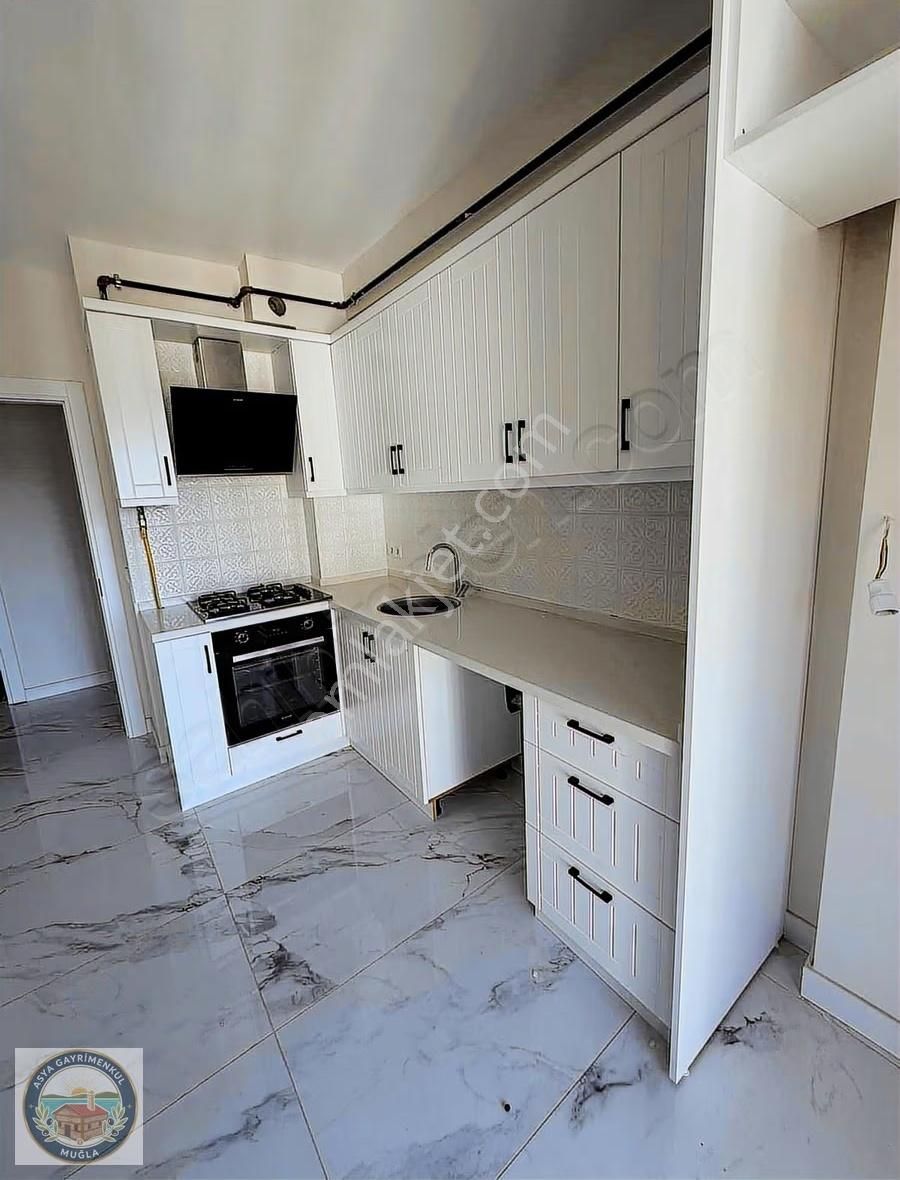 Ula Merkez Çarşıda Kiralık 2+1 Daire - Görsel 8