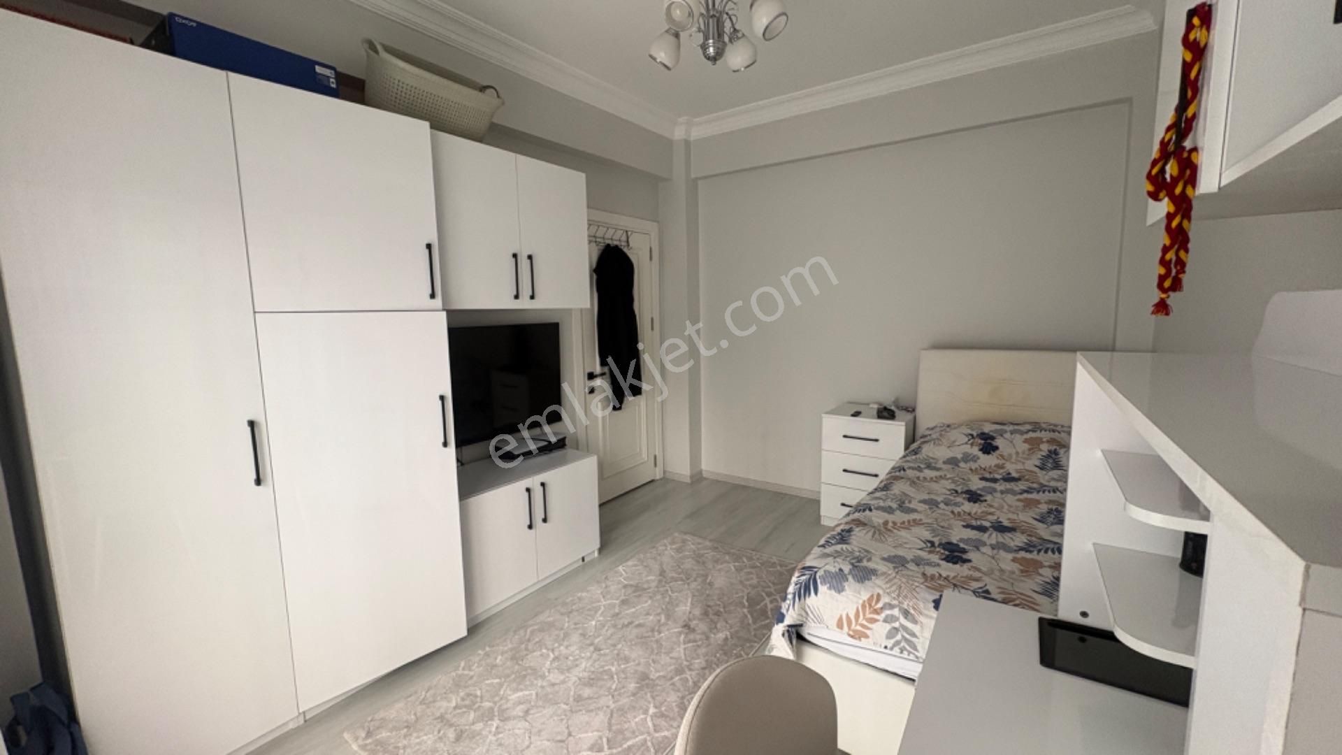 Mollateam Bayrampaşa Yıldırım Mah Merkezi Konumda Asansörlü 123 M²satılık 3+1 Geniş Aile Dai - Görsel 4