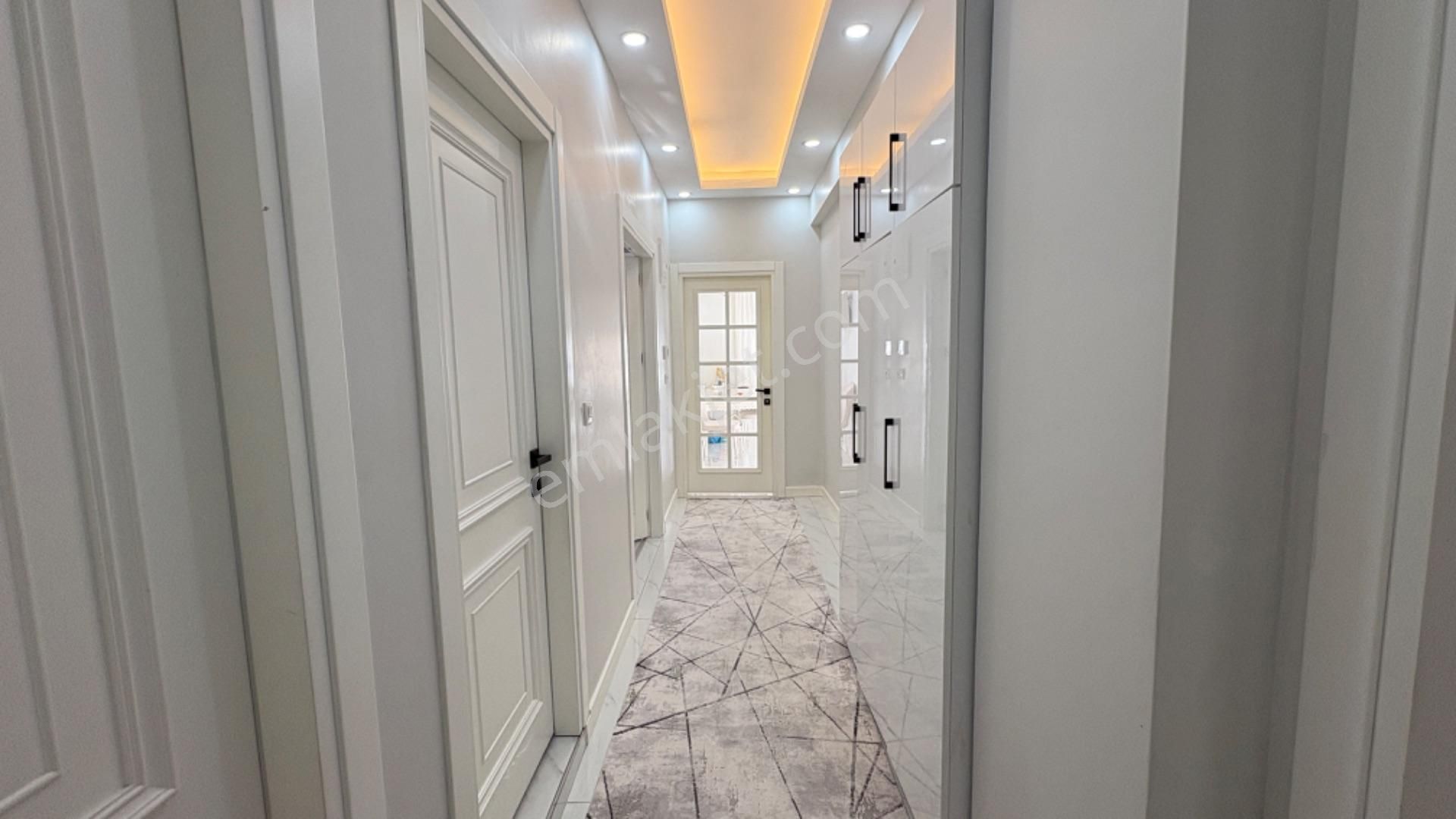 Mollateam Bayrampaşa Yıldırım Mah Merkezi Konumda Asansörlü 123 M²satılık 3+1 Geniş Aile Dai - Görsel 17