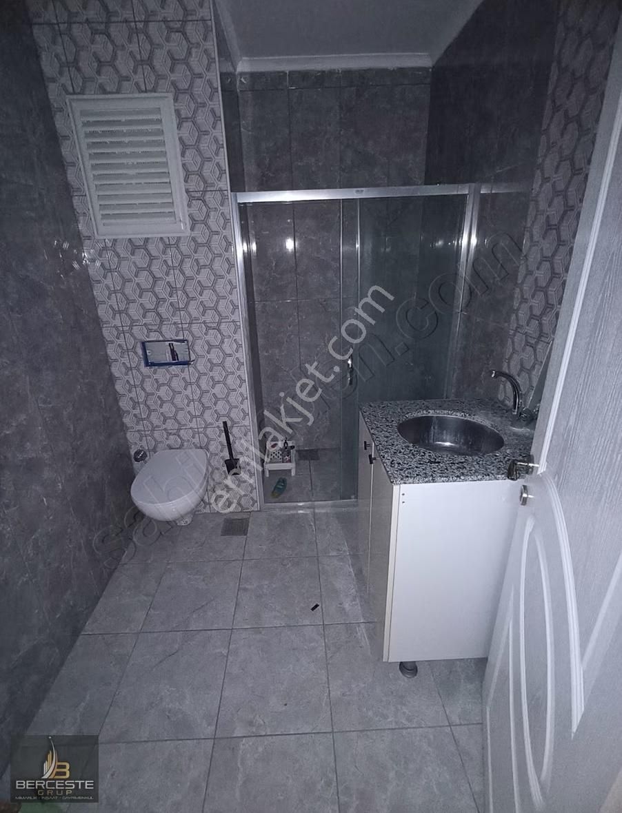 Emek Fsm Mahallesinde Kiralık Merkezi 2+1 Daire - Görsel 3