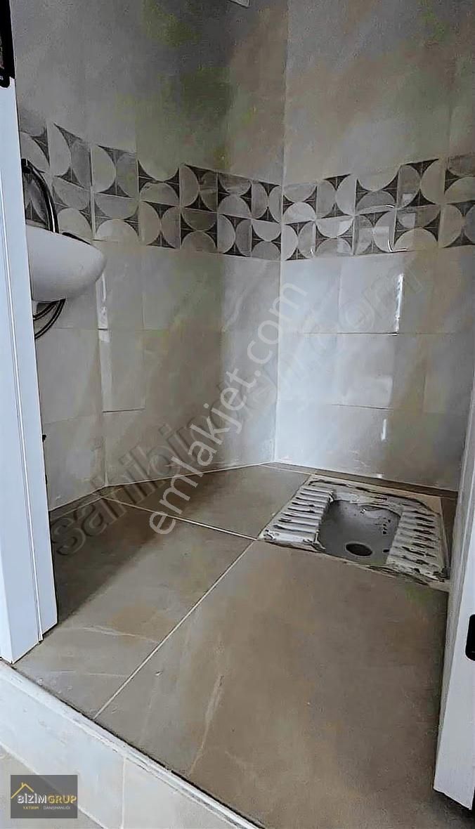 Sultanbeyli Adil Mahallesi 3+1 Satılık Daire Ebeveyn Banyolu - Görsel 7