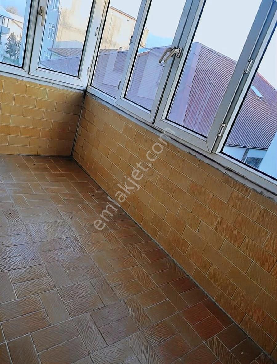 Akyazı Cumhuriyet Mh.140 M2 3+1 Daire Zafer Camii Yanı - Görsel 19