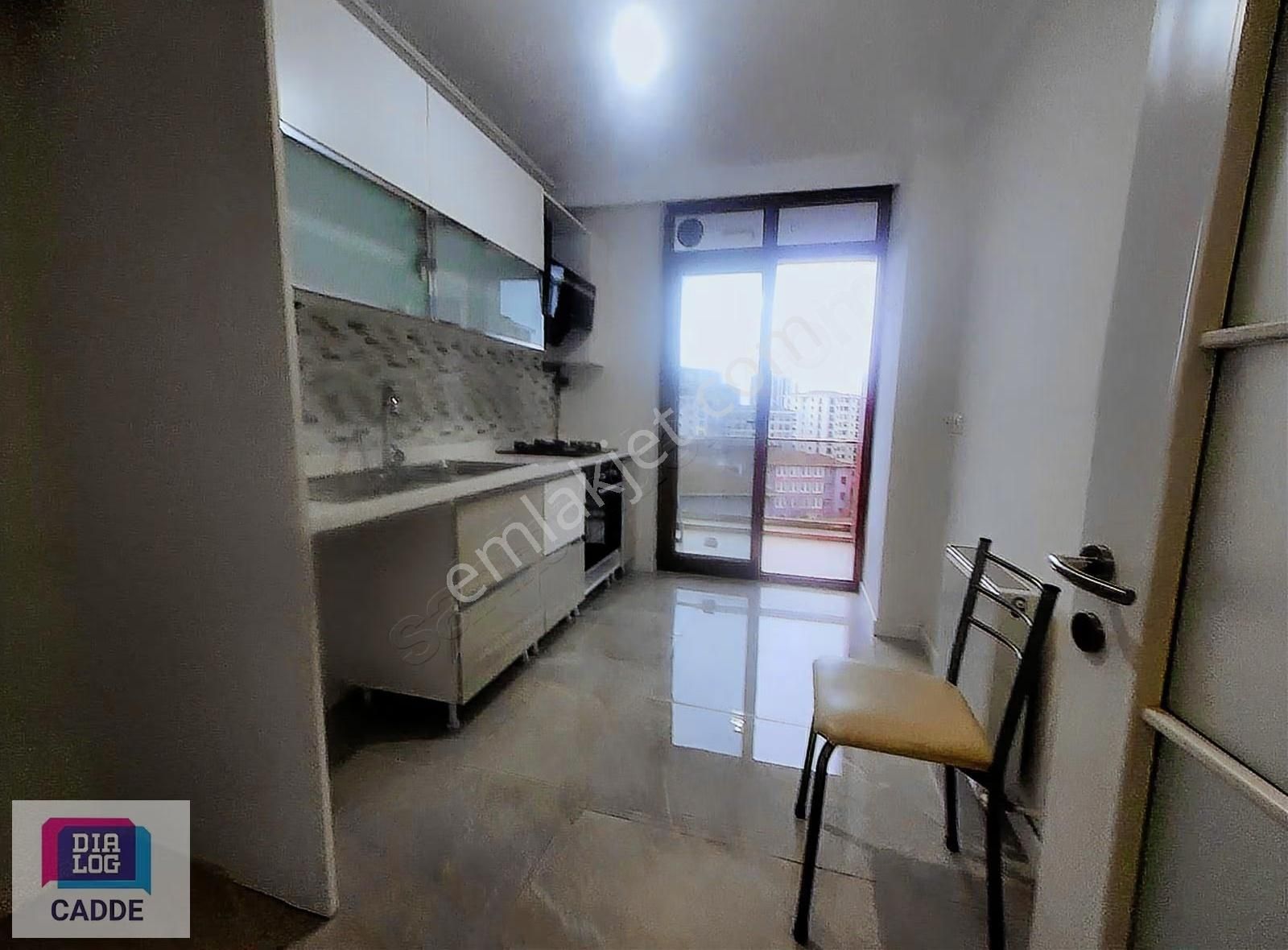 Kadıköy Kozyatagı Kocayol Cad.de Otoparklı 2+1 Kiralık Daire - Görsel 9