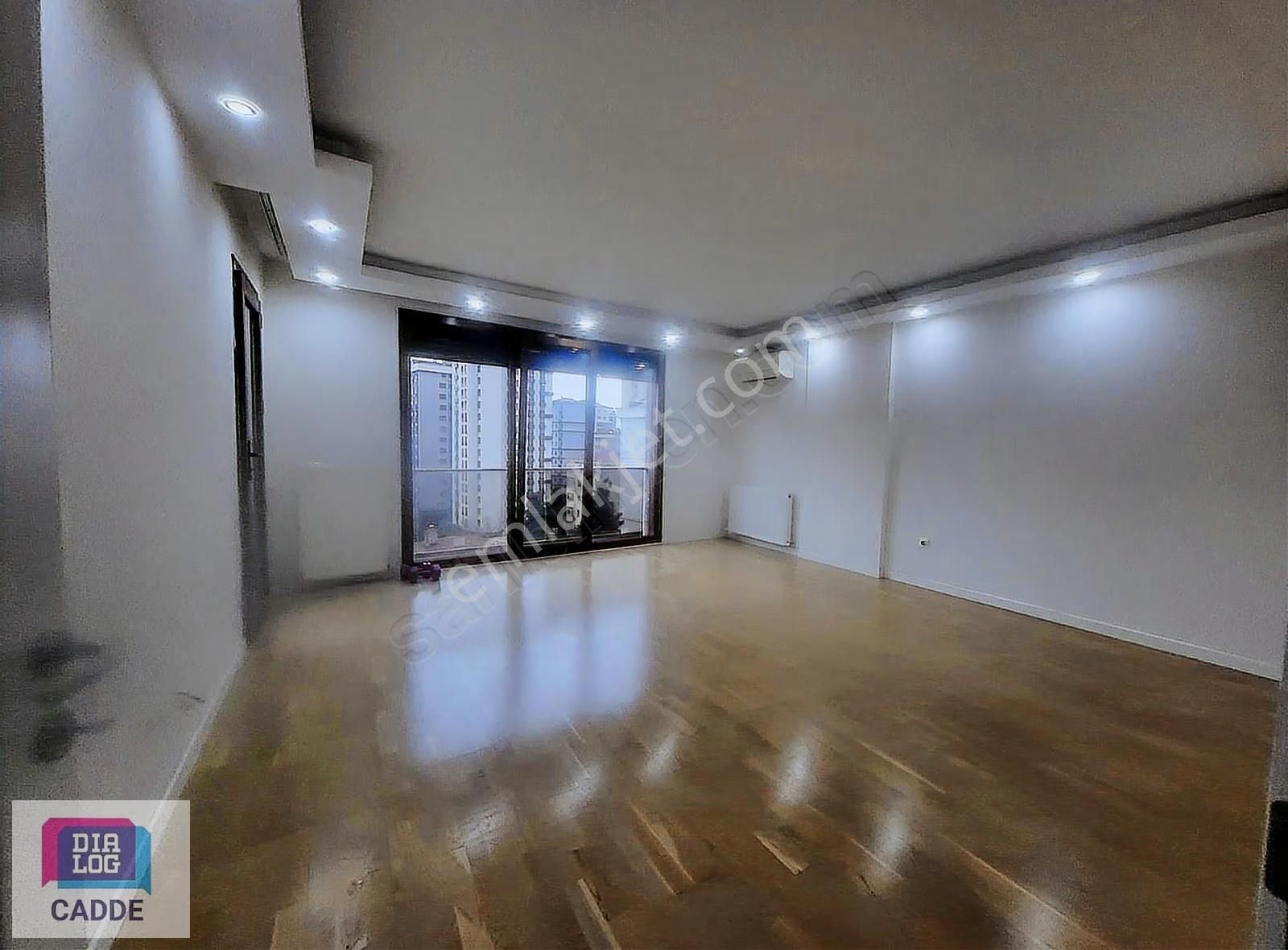 Kadıköy Kozyatagı Kocayol Cad.de Otoparklı 2+1 Kiralık Daire - Görsel 11