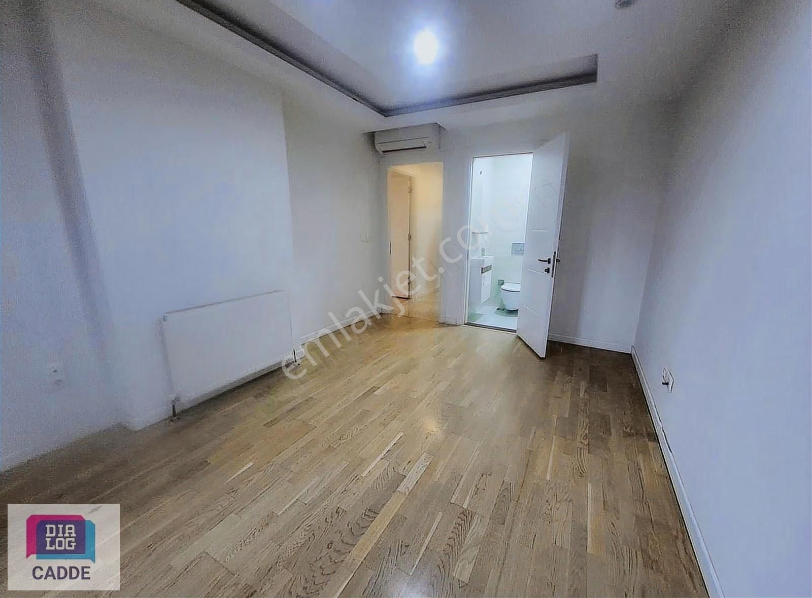 Kadıköy Kozyatagı Kocayol Cad.de Otoparklı 2+1 Kiralık Daire - Görsel 34