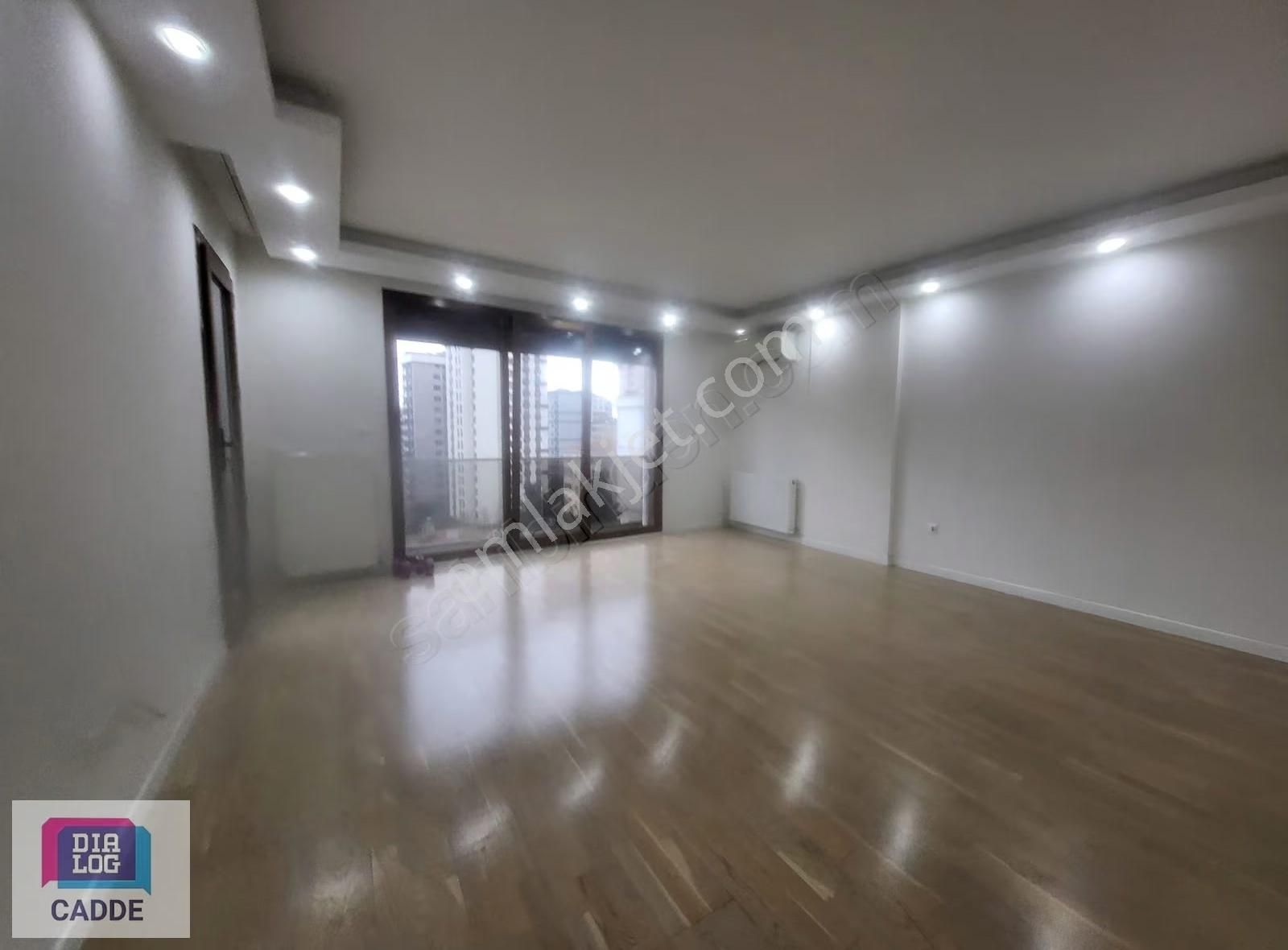 Kadıköy Kozyatagı Kocayol Cad.de Otoparklı 2+1 Kiralık Daire - Görsel 27