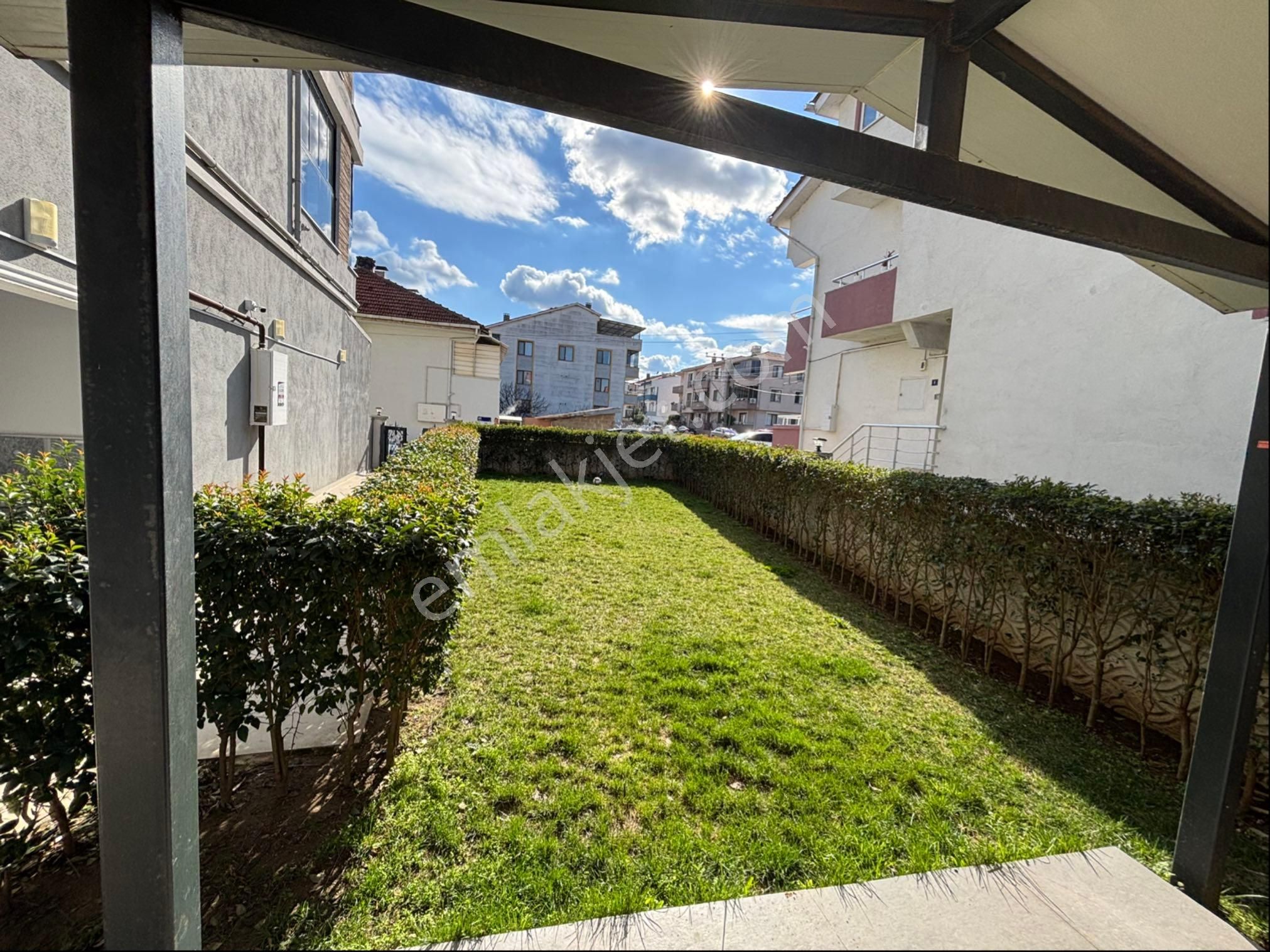 Biga-çan Caddesi Üzerin'de Ön Cephe Satılık 3+1 Modern Daire - Görsel 4