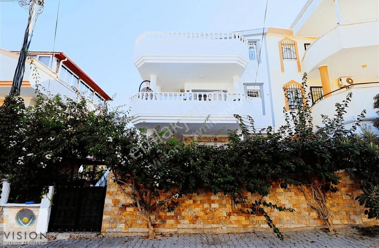 Didim Altınkumda Deniz 900 Metre Müstakil Havuzlu Villa