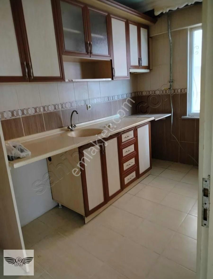 Merkezi Konumda Yüksek Giriş Kıralık Daire - Görsel 3