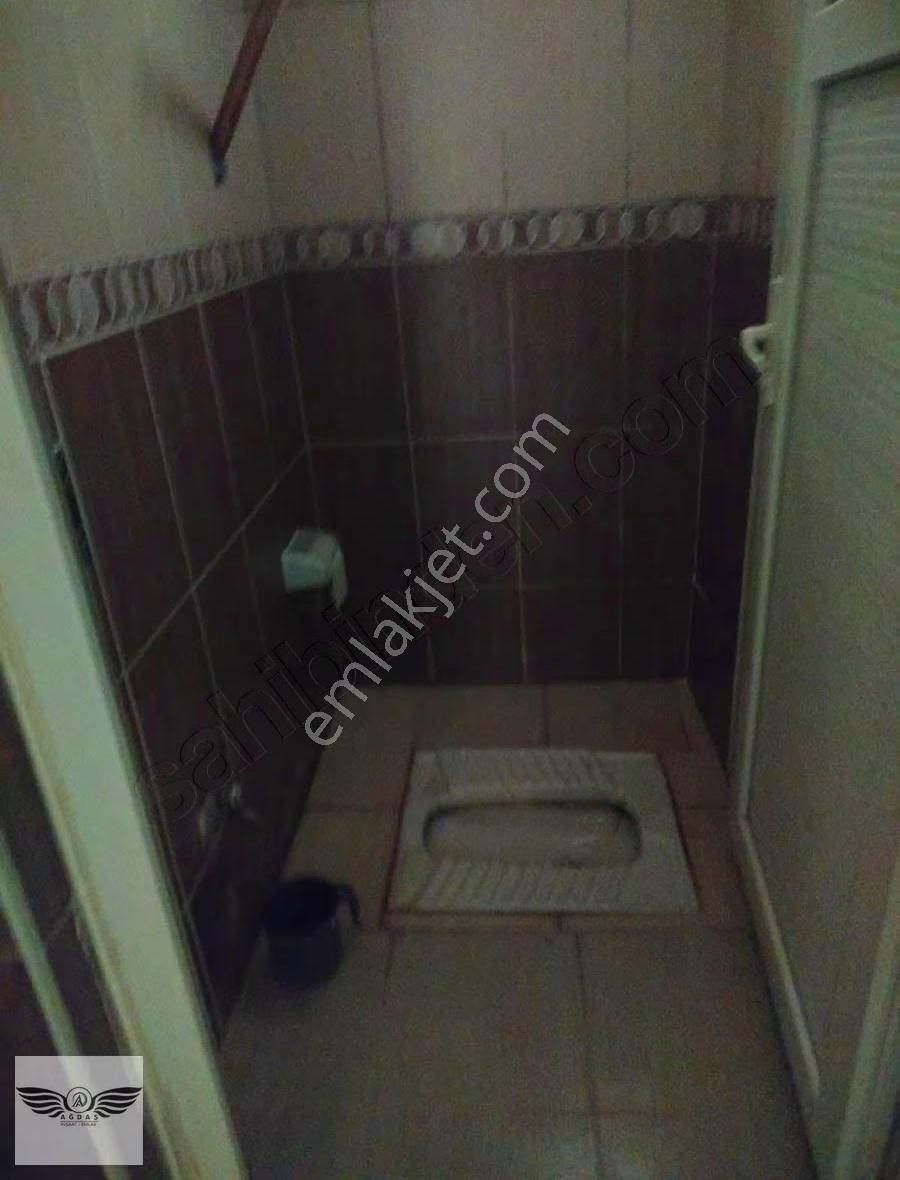 Merkezi Konumda Yüksek Giriş Kıralık Daire - Görsel 4