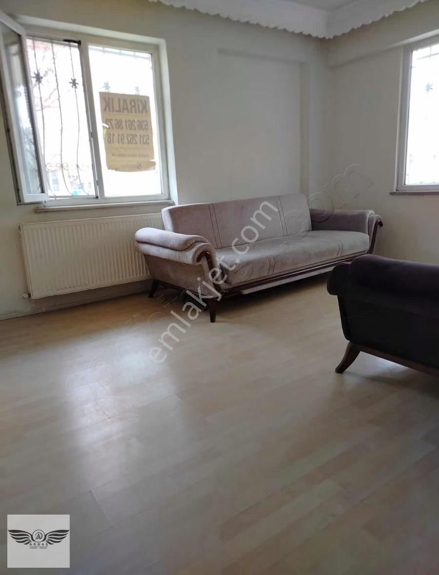 Merkezi Konumda Yüksek Giriş Kıralık Daire - Görsel 6