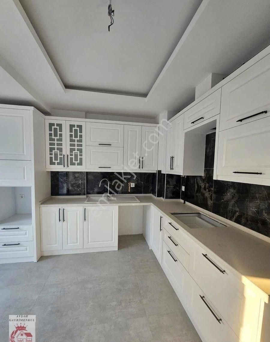 Ayşah'tan Karahasanlı'da 3+1 165m2 Satılık Daire - Görsel 24